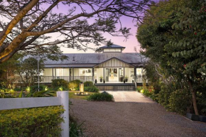 The Country House at Hunchy Montville